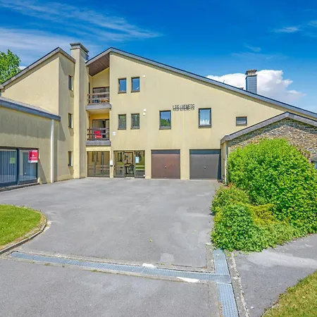 In Fays With Garden 펜션