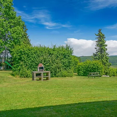 In Fays With Garden * Gros-Fays