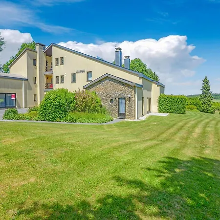 In Fays With Garden Gros-Fays