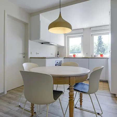 Alluring In Fays With Garden Сasa de vacaciones Gros-Fays
